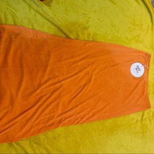 NEVER WORN! Orange sold out princess polly maxi skirt size 8